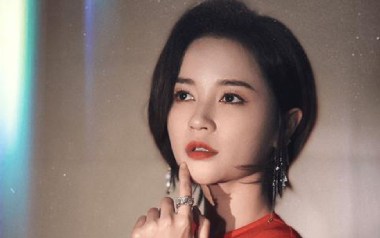 世界这么大还是遇见你吉他谱_封面