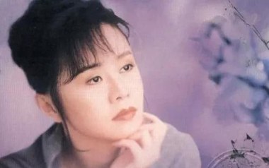 梦的衣裳吉他谱_封面