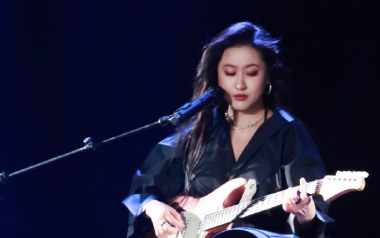 知洲吉他谱_封面
