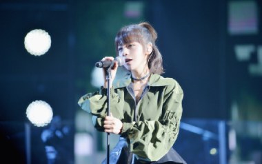 有关于你吉他谱_封面