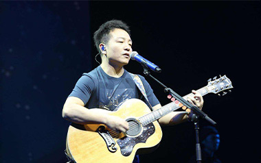 晴朗吉他谱_封面