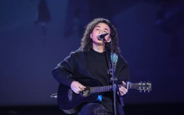 爱情火枪吉他谱_封面