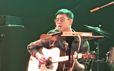 过去来的人吉他谱