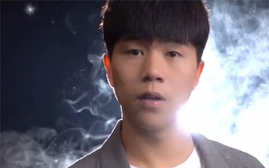 现在的她吉他谱_封面