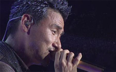 一千个伤心的理由吉他谱_封面