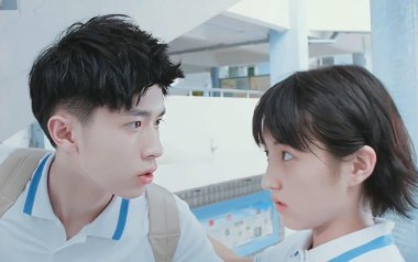 星星永远发着光吉他谱_封面