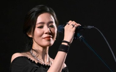 如何吉他谱_封面