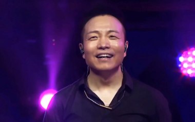 礼物吉他谱_封面