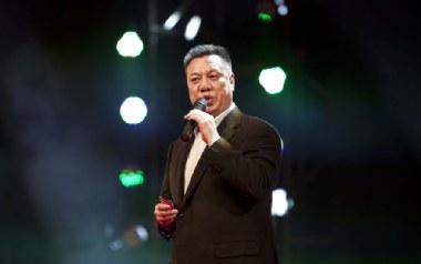 咱当兵的人吉他谱_封面