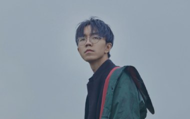星空铁皮曲吉他谱_封面