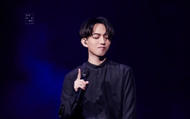 兜圈吉他谱_封面