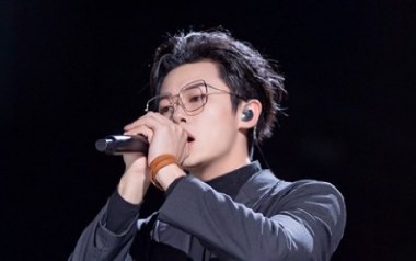 那年年少吉他谱_封面