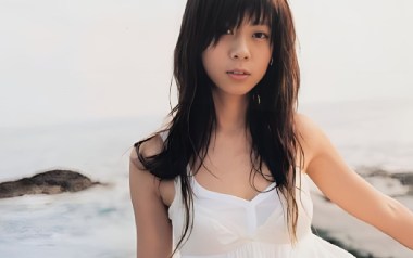 告诉我吉他谱_封面
