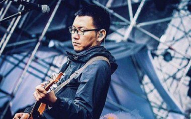 小雨日记吉他谱_封面