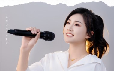 秋风吹起吉他谱_封面