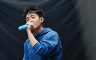也许相爱有时候吉他谱